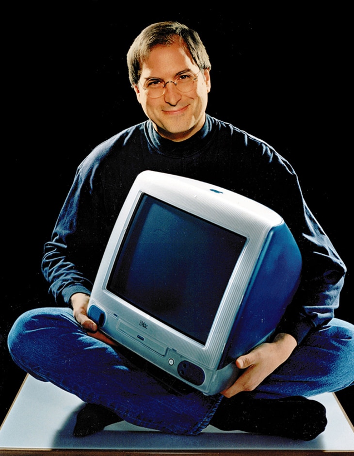 stevejobs-with-imac