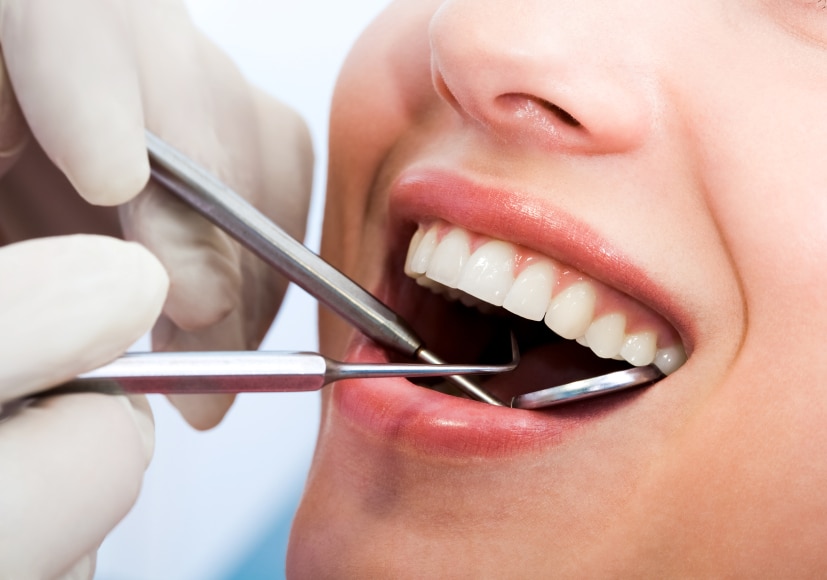 Tourisme dentaire : pourquoi se faire soigner les dents à l'étranger ?